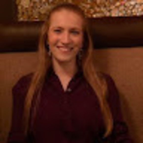 Meet your Posher, Kaylie - Picture 1 of 1